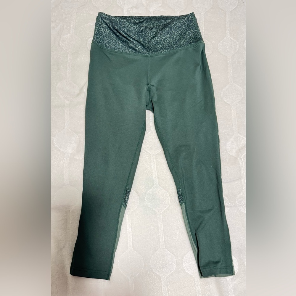 Fit2Run Green leggings capri pants size S F2R